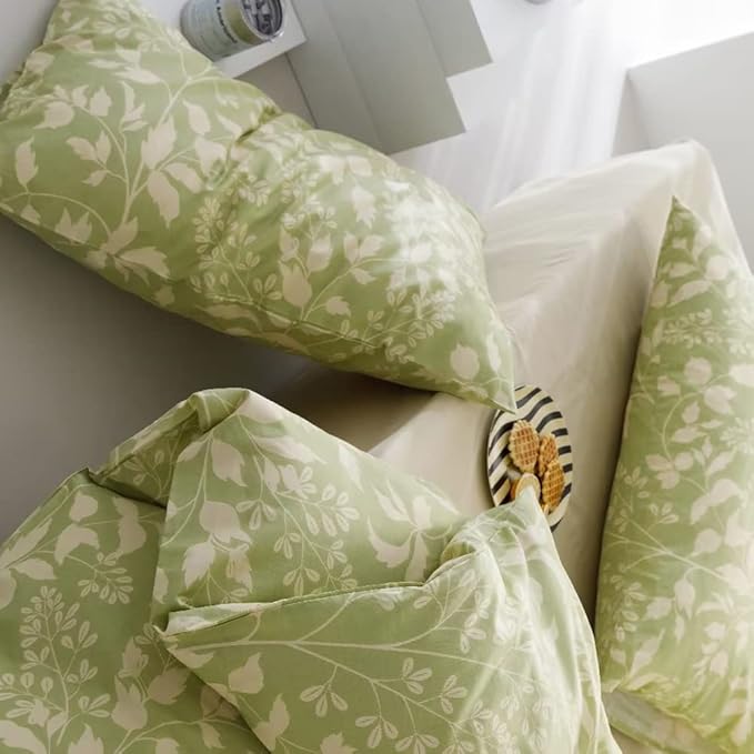 CLOTHKNOW Green Leaves Queen Comforter Set Floral Bedding Comforter Sets Botanical Comforter Green Comforter with 2 x Pillow Cases