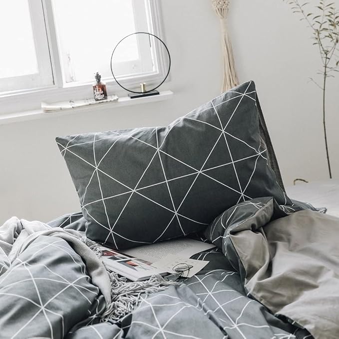 mixinni Queen Size Comforter Set Soft Geometric Grey Geometric Checkered Plaid Printed Bedding Comforter for Men Boys, 1 Soft Microfiber Reversible Comforter with 2 Pillowcases for All Seasons