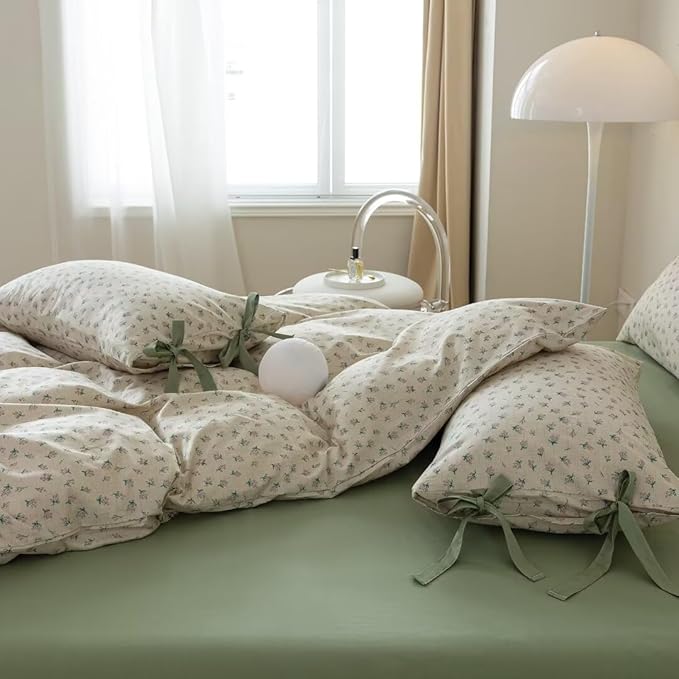 MKXI Fancy Floral Full Size Comforter - Pink White Flower Leaf Pattern Toddler Girl Comforter Set - Soft and Fluffy Textured Garden Aesthetic Bedding
