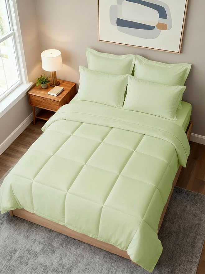 Queen Comforter Set - 5 Piece Bed in a Bag Queen Size Bed Set - Down Alternative Comforter, Flat Sheet, Fitted Sheet, Pillowcase & Shams for All Seasons - Soft, Comfy & Breathable - Light Sage Green