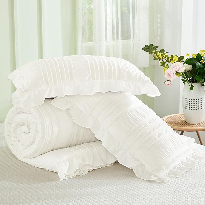WONGS BEDDING White Queen Comforter Set,Boho Ruffle Comforter for Queen Bed,Soft Seersucker Shabby Chic Bedding Set with 1 Comforter,2 Tufted Pillowcases 90"×90"