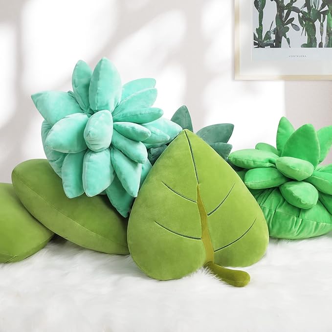 45cm/17.7IN Plush 3D Leaf Shaped Plants Throw Pillow, Green Plant Shaped Cute Plush Cushion for Bedroom Home Decoration