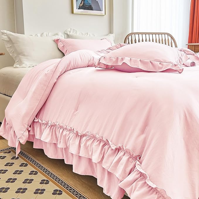 AIKASY Peach Pink Ruffle Comforter Twin, 3 Pieces Vintage Ruffle Fringe Comforter, Farmhouse Rustic Microfiber Down Alternative Bedding Comforter Set (1 Comforter + 2 Pillow Shams)
