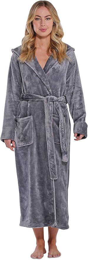 Turquaz Oversize Premium Luxury Ultra Soft Warm Robes for Women Plush Fleece Bathrobe for Women with and Spacious Pockets