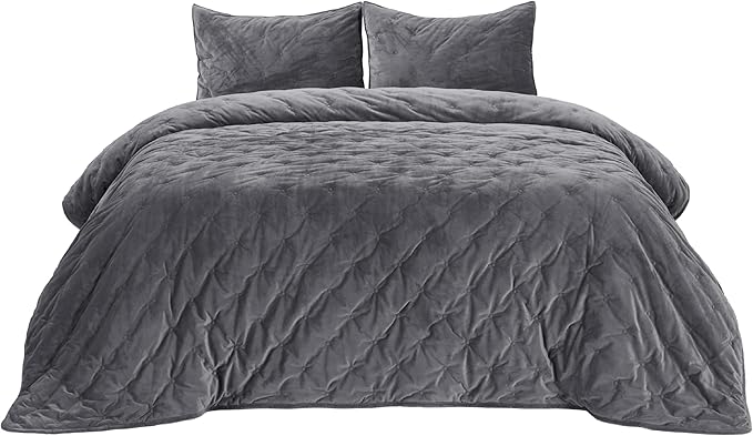 Bedsure Velvet Fleece Comforter Set Queen, Dark Grey Lightweight Quilted Bedding Set, Soft Warm Blanket for All Season, 3 Pieces, 1 Comforter (90" x 90") and 2 Pillow Shams (20" x 26")