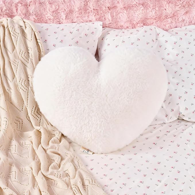 Pink Heart Pillow Decorative Throw Pillows, Fuzzy Heart Shaped Pillow for Bed Couch Chair, Faux Fleece Cute Love Pillow Cushion for Room Decor, Valentines Day, 15" x 13"