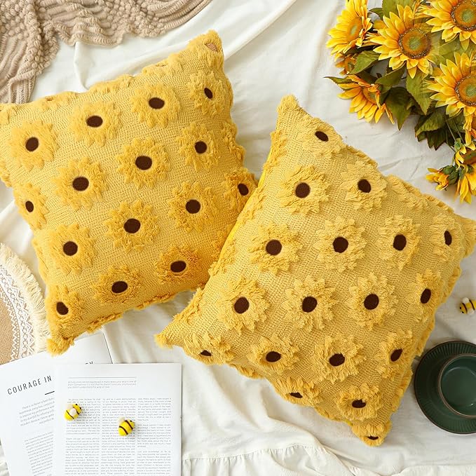 2 pcs Sunflower Throw Pillow Covers 18x18 Summer Flower Home Decor Farmhouse Decorative Pillow Covers Soft Plush Faux Fur Wool Pillowcase for Sofa Bed Living Room Housewarming Gifts
