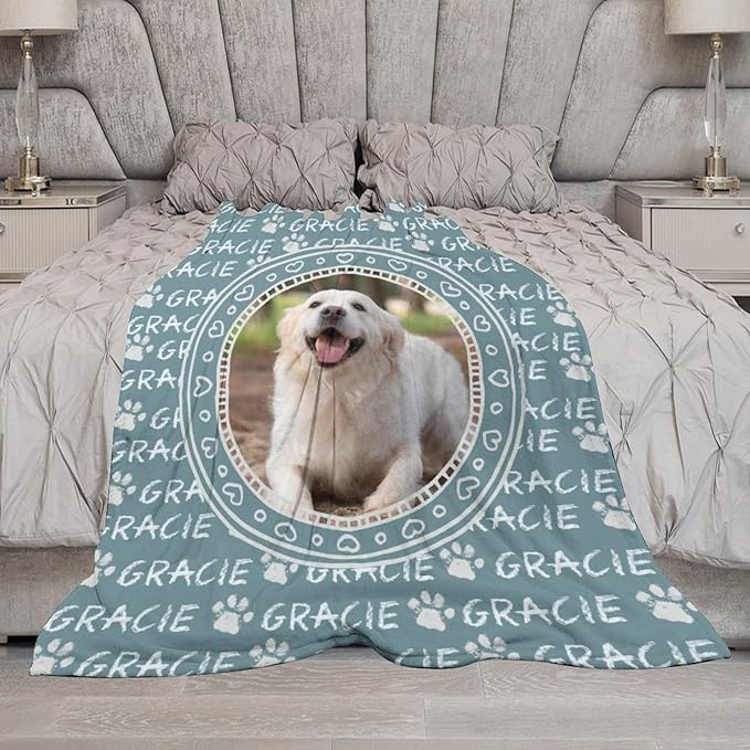 Personalized Dog Blanket with Name Customized Paw Prints Pet Blanket Loss Memorial Soft Throw Blankets Customized Pet Bereavement Gift Blanket Gift for Dog Lover Dog Mom Dog Dad
