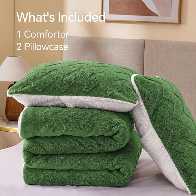 BEDELITE Fluffy Queen Comforter Set - Super Soft Sherpa Sage Green Comforter for Queen Size Bed, Luxury Warm Bedding Set for Winter, Fuzzy Bed Set 3 Pieces (1 Comforter, 2 Pillowcases)