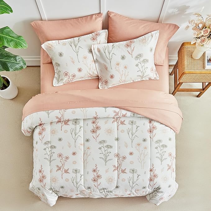 AIKASY Bed in a Bag 7 Pieces - Floral Print - Soft Microfiber, Reversible Bed Comforter Set (1 Comforter, 2 Pillow Shams, 1 Flat Sheet, 1 Fitted Sheet, 2 Pillowcases) (Sea Green, Queen)