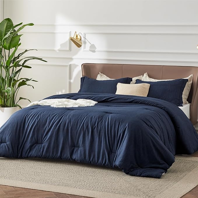 Bedsure King Size Comforter Set - Navy Soft Bedding for All Seasons, Cationic Dyed Bed Set, 3 Pieces, 1 King Size Comforter (104"x90") and 2 Pillow Shams (20"x36"+2")