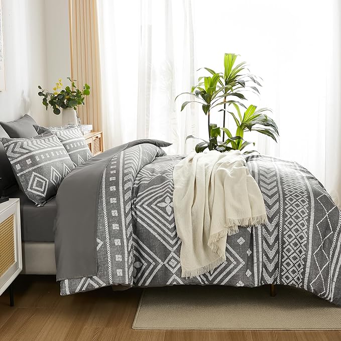 Yiran Boho California King Comforter, Grey Aztec Comforter Bedding Set, 7 Piece Bed in a Bag, Soft Microfiber Bohemian Striped Complete Bedding Set with Sheets for All Season