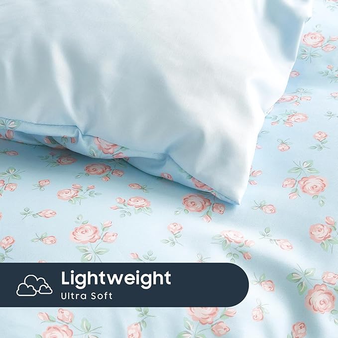 Wake In Cloud - Floral Comforter Set, Coquette Cottagecore Aesthetic Flower Shabby Chic Pattern for Women Teen Girls, Soft Lightweight Bedding, 3 Pieces, Blue Pink, Full Size