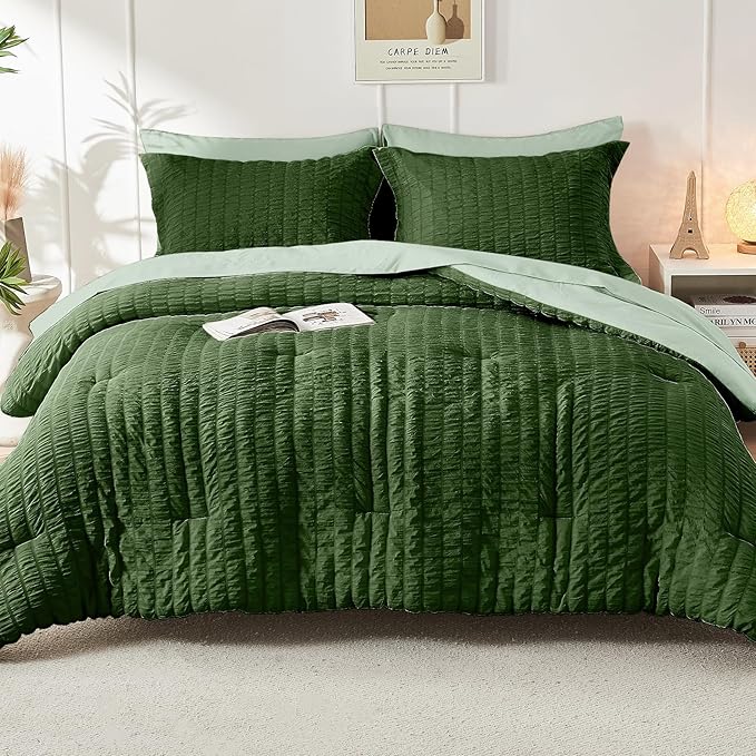 HYMOKEGE Dark Green/Sage Green Twin Comforter Set Seersucker 5 Pieces, All Season Luxury Bed in a Bag for Bedroom, Bedding Set with Comforter, Sheets, Pillowcase & Sham