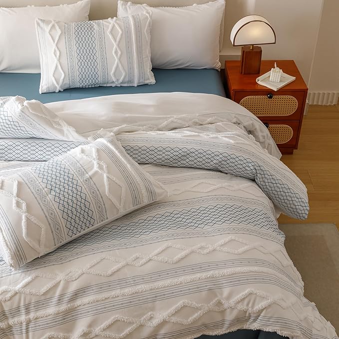 CLOTHKNOW White Blue Bohemian Comforter Set Twin Clipped Jacquard Farmhouse Bedding Comforter Sets Jacquard Stripes Comforter Soft Fluffy