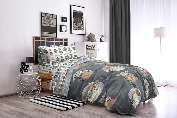 Jay Franco Star Wars The Mandalorian The Child 5 Piece Queen Bed Set - Includes Reversible Comforter & Sheet Set - Bedding Features Baby Yoda - Super Soft Fade Resistant Microfiber Official Product