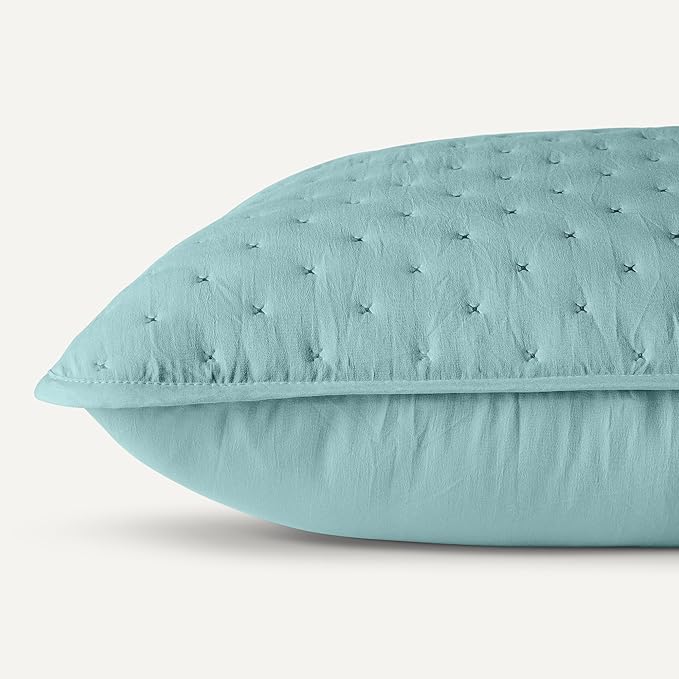 Amazon Basics Brushed Microfiber Quilt Set, Extra Soft with Natural Texture, 2-Piece, Twin/Twin XL, Blue