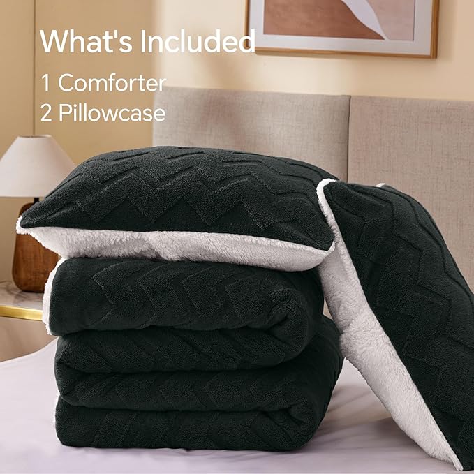 BEDELITE Fluffy King Size Comforter Set - Super Soft Sherpa Black Comforter for King Size Bed, Luxury Warm Bedding Set for Winter, Fuzzy Bed Set 3 Pieces (1 Comforter, 2 Pillowcases)