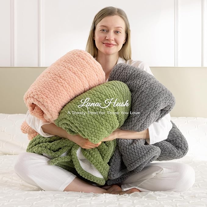 Queen Size Heated Electric Blanket, 84" x 90" Fast Heating Sherpa Blanket with Dual Control, 8 Heating Levels & 10 Hours Auto Off, Machine Washable with ETL & FCC Certified, Green