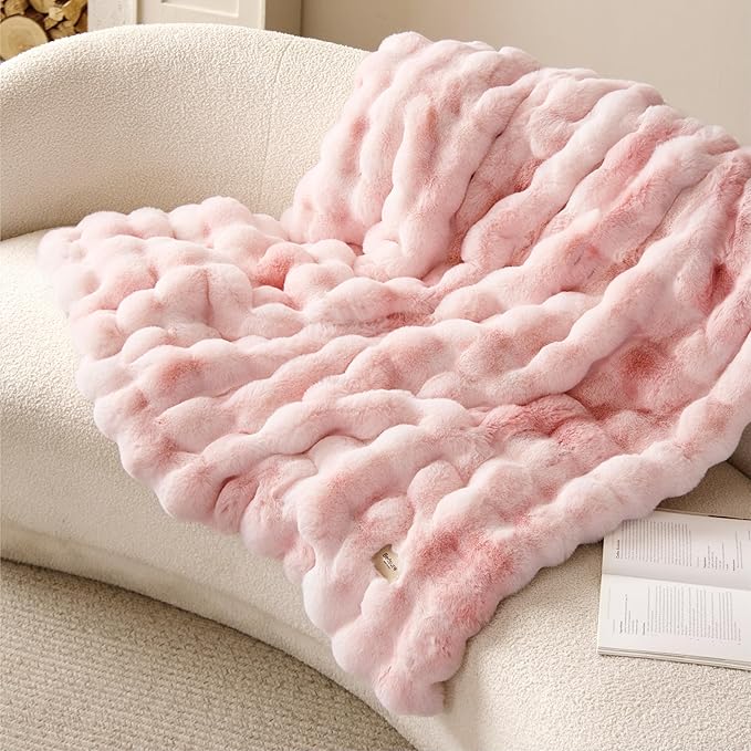 Bedsure GentleSoft Fluffy Fuzzy Twin Blanket, Soft Cozy Fleece Faux Fur Blanket, Pink Decorations Minky Velvet Couch Cover, Thick Warm Plush Women Men Birthday Gifts, 870GSM, Tie-dye Pink