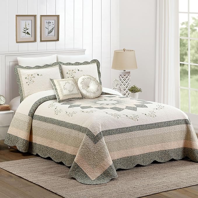 Modern Heirloom Harper Green Floral Embroidered Quilted Bedspread - Lightweight Breathable All Seasons Bedding, Full Size