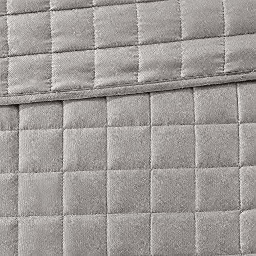 Madison Park Heritage Comforter Quilt Combo Set - Modern Luxury Design, All Season Down Alternative Bedding, Matching Shams, Decorative Pillows, Full/Queen(90"x90"), Color Block Grey 8 Piece