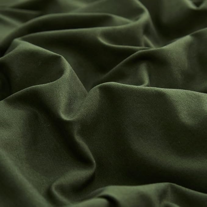 CLOTHKNOW Army Green Twin/Twin XL Comforter Sets Dark Green Bedding Comforter Sets Boys Girls Comforter Soft Military Comforter with 2 x Pillow Cases
