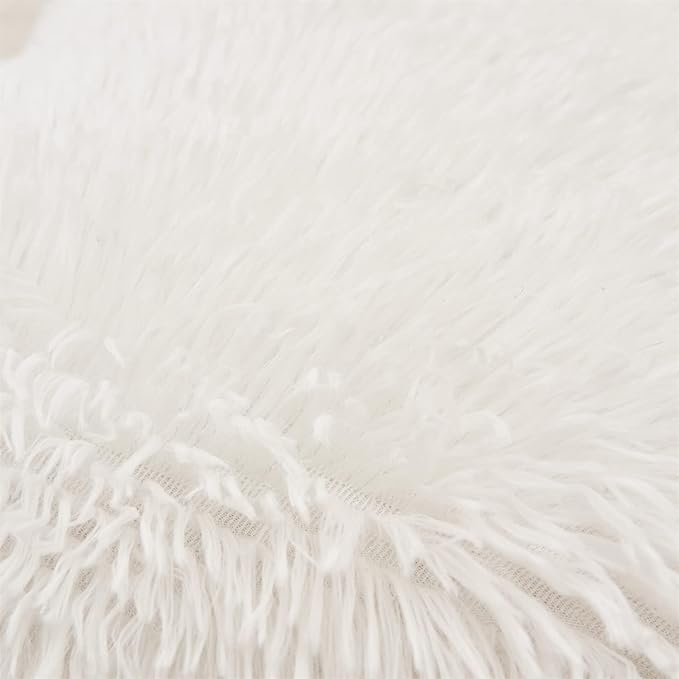 MOOWOO White Fluffy Heart Pillow, Faux Fur Throw Pillow,Sherpa Plush Fluffy, Cute Soft Throw Cushion, Valentines Day,Thanks Giving Days,Christmas Day Decorative for Home Bed Couch Heart Shape