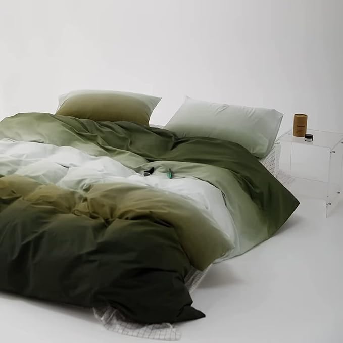 Houseri Gradient Full Comforter Set White and Olive Green Bedding Sets Full Size for Teen Boys Girls Aesthetic Cream and Army Green Bed Sets Soft Comfy Dark Green Artistic Ombre Dorm Quilts Full
