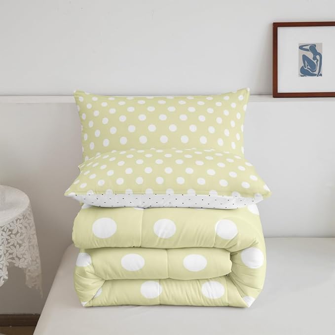Manfei Polka Dots Comforter Set,Abstract Geometric Circles Simple Art Bedding Set for Adults Living Room,Cartoon French Style Dots Yellow Green White Quilt Set 3 Pcs with 2 Pillowcases,King