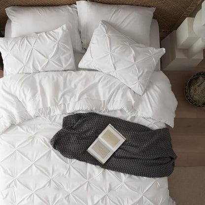 Bedsure King Size Comforter Set White - Bed in a Bag Bedding Set 7 Pieces, GentleSoft™ Pintuck Bed Set Gift for Family, Pinch Pleat White Comforter with Sheets, Pillowcases & Shams