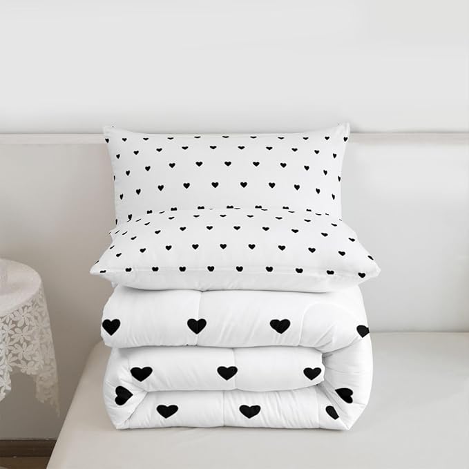 Erosebridal White Black Comforter Set Cute Heart Pattern Bedding Set Girly Cartoon Love Geometric Down Comforter Full Size Cute Quilt Set for Kids Girls Boys Teens Bedroom Decor Soft Duvet Set