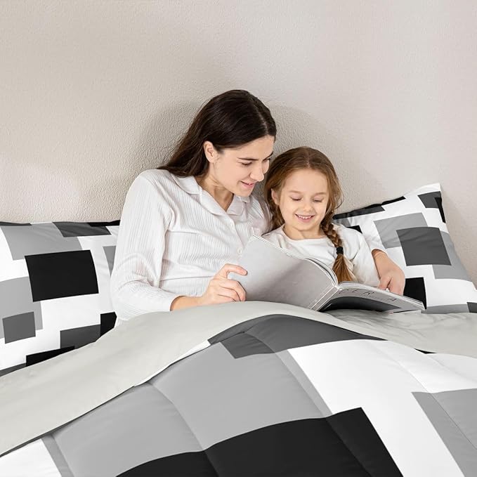 Castle Fairy Black White Grey Bed Comforter Set Queen Size,Geometric Grid Super Soft Microfiber Bedding Set for Adults Teens,Modern Abstract Square Splicing Comforter Set,2 Pillowcases