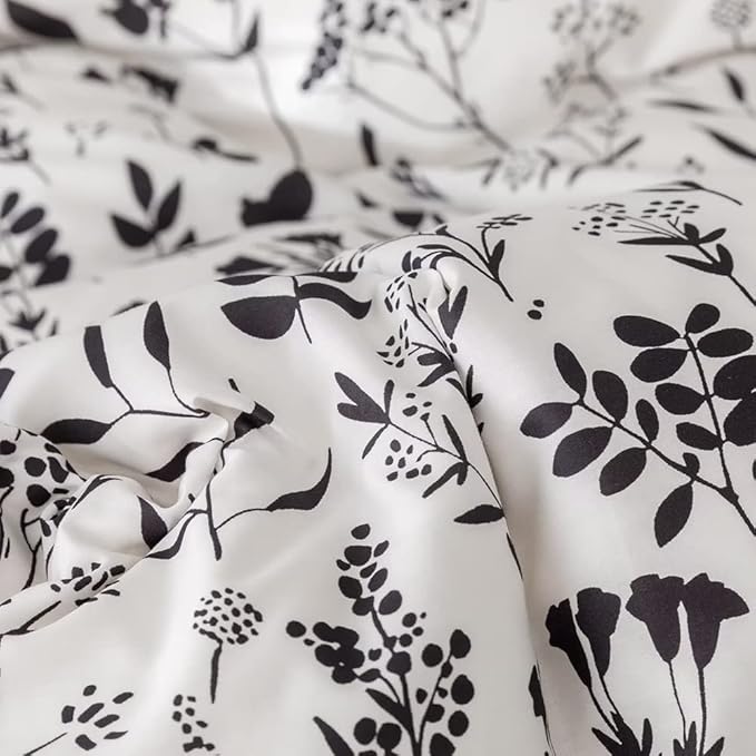 CLOTHKNOW White Black Comforter Set California King Black Floral Bedding Comforter Sets White Boho Bedding Sets Black Flowers Bed Comforter Sets