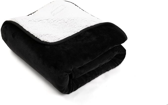 Sherpa Dog & Cat Blanket – Cozy Soft Fleece Comfort for Your Furry Family