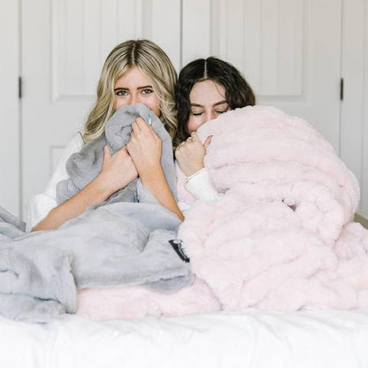 Minky Designs Ash Gray Minky Blanket – Ultra Soft Faux Fur Throw Blanket for Couch, Bed & Home – Fluffy, Warm & Luxurious – Posh Collection (Medium, 50x60)