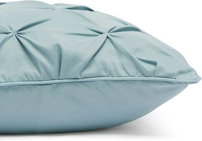 Amazon Basics Lightweight, Soft King Size Comforter Set, All-Season Down-Alternative 3-Piece Bedding, Pinch Pleat Design with Piped Edges, Spa Blue