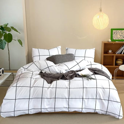CLOTHKNOW White Plaid Full Size Comforter Sets Grid Bedding Comforter Sets All Season Checker Comforter Soft White Black Comforter with 2 x Pillow Cases
