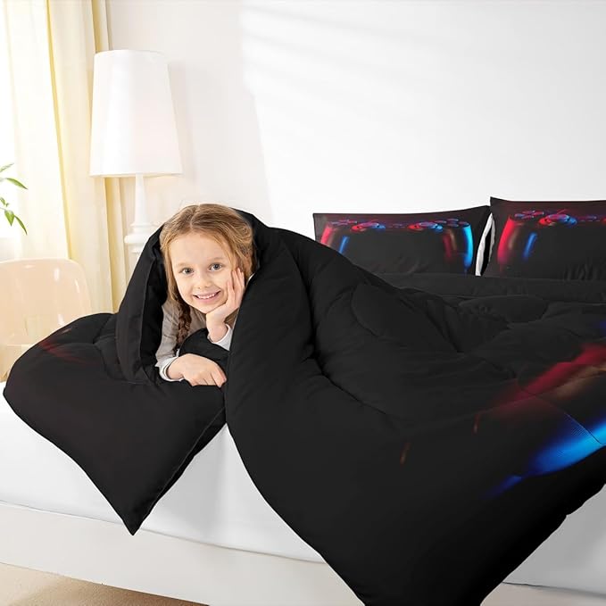 Erosebridal Gaming Bedding Set Gamer Comforter Set Kids Teens Boys Girls Gamepad Quilt Duvet Set Video Game Controller Pattern,Modern Decor 3 Pcs Down Comforter with 2 Pillow Shams, King Size, Black