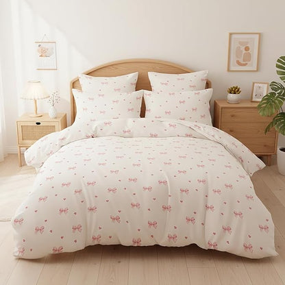 Nayoroom Pink Bow Comforter Set Queen Size Coquette Pink Heart Comforter 3 Pieces Soft Lightweight Kids Girls Cute Aesthetic Dorm Bedding Set for All Seasons