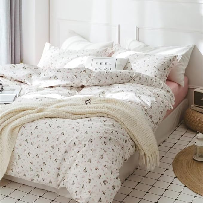 MKXI Pink Floral Girls Comforter Set Cute Bed Quilt Set Fluffy Bedding Set White Patterned Comforter 90"x90" Simple Queen Size Comforter Set