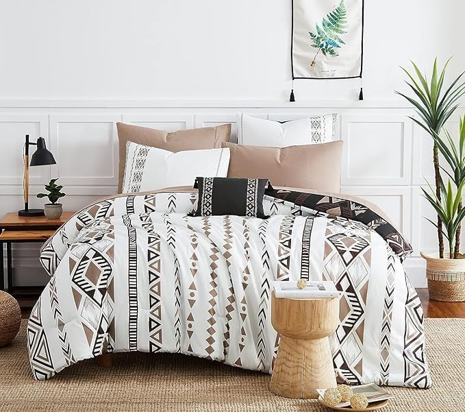 Geniospin Super King Plus Size Comforter Set- 7 Pieces Boho Bed in a Bag, Western Bedding Set for All Seasons, Reversible Aztec Bedding, Lightweight Comforter Bed Set with Sheets, Pillowcases & Shams