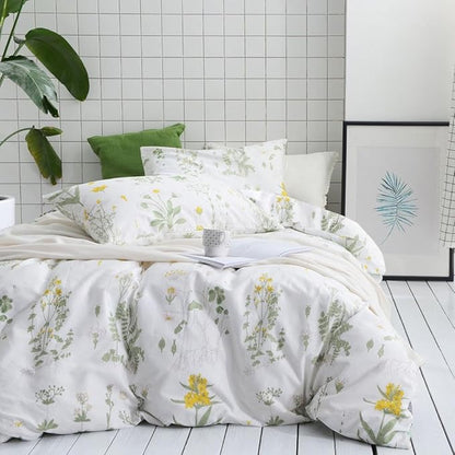 Wake In Cloud - Botanical Comforter Set, 100% Cotton Fabric, Floral Flower Cottagecore Neutral Shabby Chic Coquette Aesthetic, 3 Pieces Bedding Set, Yellow Green, Queen Size