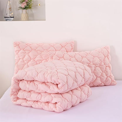 Holawakaka Luxury Blush Full Size Quilt Bedding Set 3-Piece, Solid Color Soft Microfiber Diamond Quilted Bedspread Coverlet with 2 Pillow Shams, Lightweight Bed Comforter Sets
