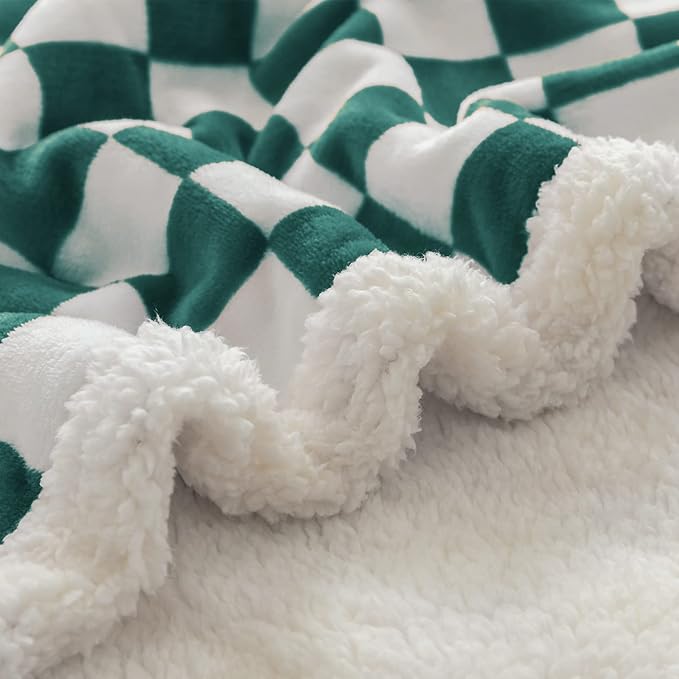 LOMAO Sherpa Throw Blanket Fleece Blanket with Checkered Pattern Soft Thick Blanket for Couch, Bed, Sofa Luxurious Warm and Cozy for All Seasons (Green, 60"x80")