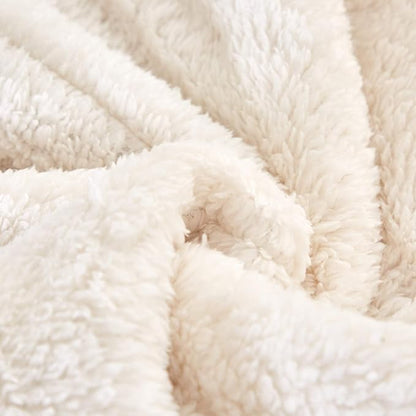 Joyreap 3-Piece Plush Shaggy Comforter Set, King Size Luxury Faux Fur Sherpa Reversible Bedding Comforter Set, Ultra Cozy Warm Fluffy Bedding Set for Winter (Black, 100x88 inches)