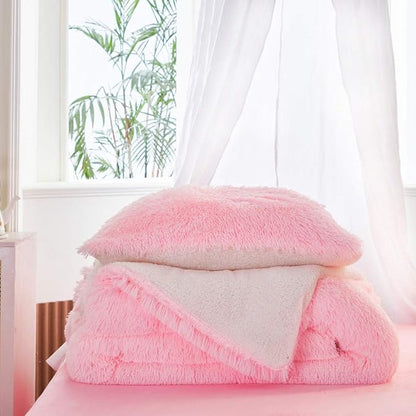Flysheep Luxury Faux Fur Full/Queen Size Winter Comforter Set Shaggy Velvet Pink Long Hair, 3 Pieces Plush Flannel Sherpa Backing Reversible Soft Microfiber Super Warm Bedding Set for Holiday