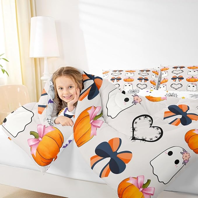 Erosebridal Fall Pumpkin Comforter Set Twin, Halloween Ghost Bedding Set, Bow Comforter for Kid Girls Teens Women Kawaii Room Decor, Black Love Heart Quilt with 1 Pillowcase