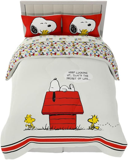 Franco Peanuts & Snoopy Classic Pals Super Soft Comforter and Sheet Set, 5 Piece Queen Size, (Official Licensed Product) Collectibles