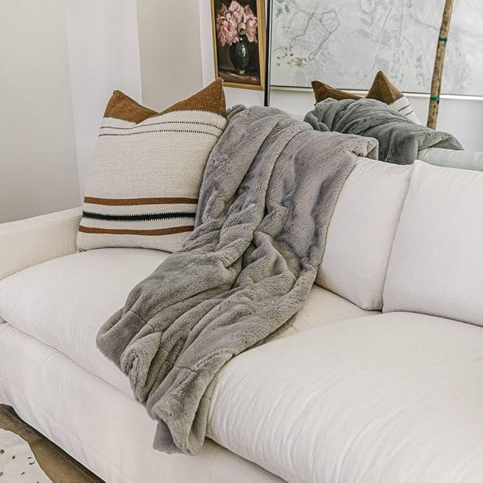 Minky Designs Ash Gray Minky Blanket – Ultra Soft Faux Fur Throw Blanket for Couch, Bed & Home – Fluffy, Warm & Luxurious – Posh Collection (X-Large, 60x84)